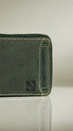 Niche Core Zip Card Holder – Olive