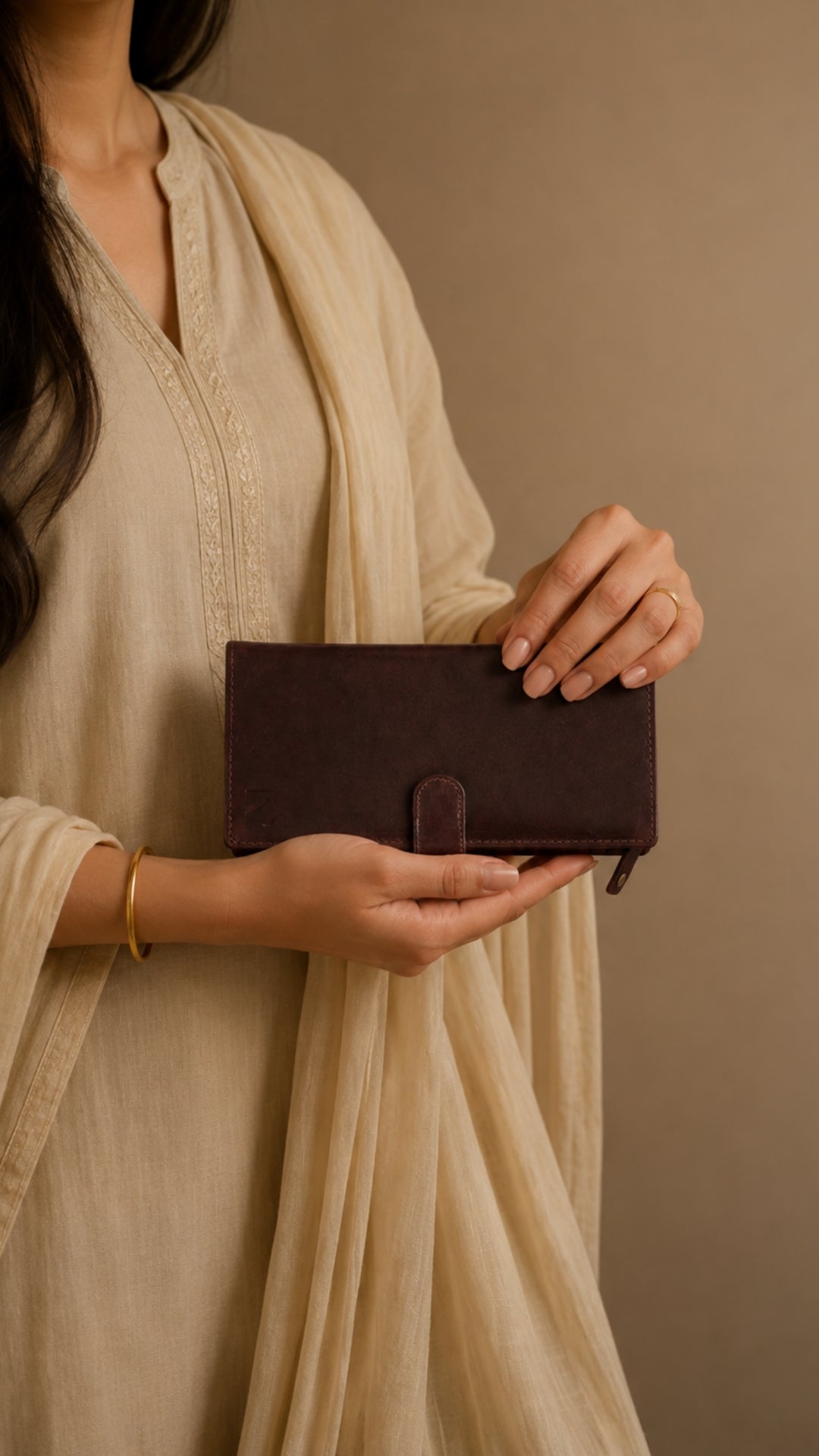 Niche Core Travel Wallet – Espresso
