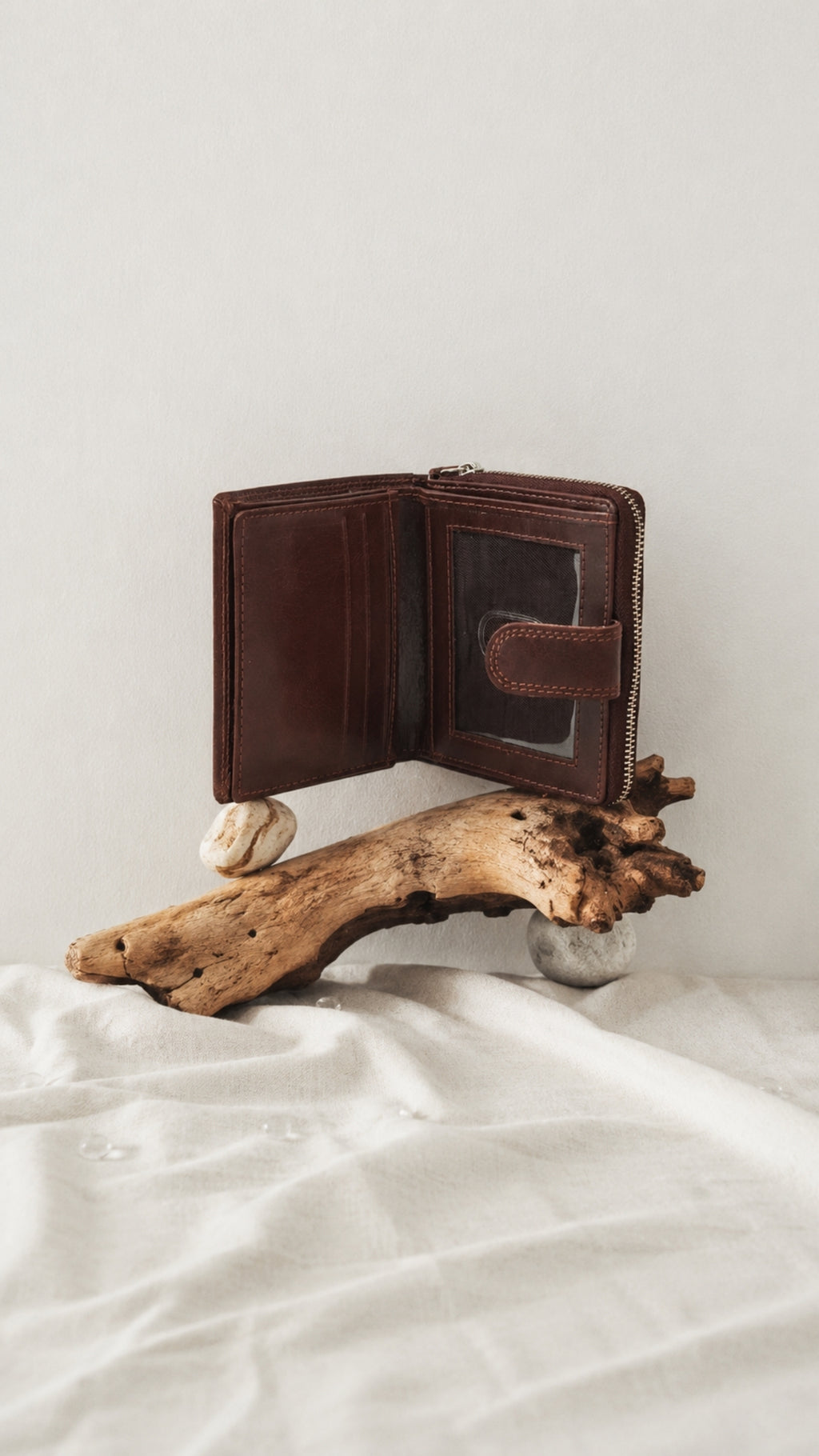 Niche Core Zip Wallet – Espresso